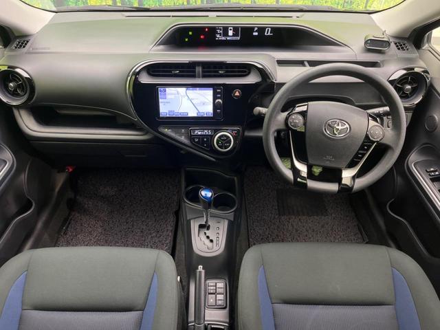 アクア Ｓ　衝突軽減装置　禁煙車　純正ナビ　バックカメラ　ＥＴＣ　Ｂｌｕｅｔｏｏｔｈ　フルセグ　スマートキー　シートヒーター　レーンアシスト　オートマチックハイビーム　オートライト　ステアリングスイッチ（2枚目）