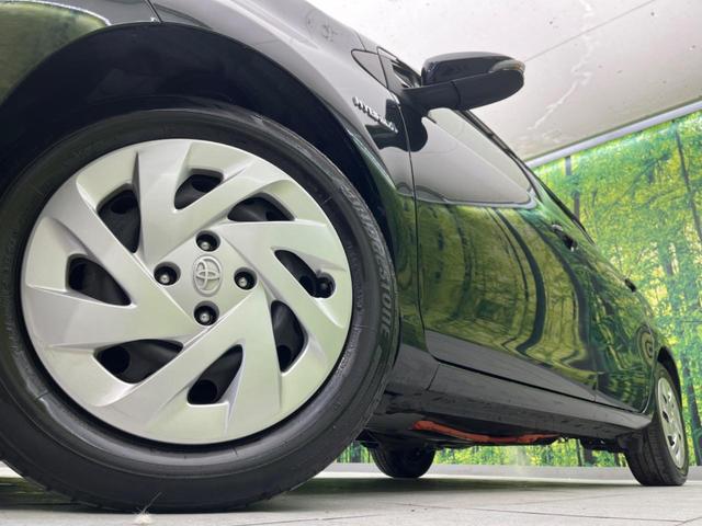 アクア Ｓ　衝突軽減装置　禁煙車　純正ナビ　バックカメラ　ＥＴＣ　Ｂｌｕｅｔｏｏｔｈ　フルセグ　スマートキー　シートヒーター　レーンアシスト　オートマチックハイビーム　オートライト　ステアリングスイッチ（13枚目）