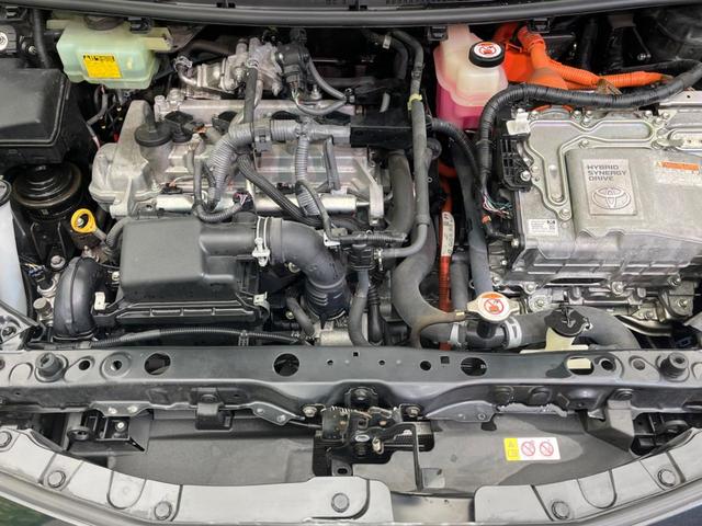 アクア Ｓ　衝突軽減装置　禁煙車　純正ナビ　バックカメラ　ＥＴＣ　Ｂｌｕｅｔｏｏｔｈ　フルセグ　スマートキー　シートヒーター　レーンアシスト　オートマチックハイビーム　オートライト　ステアリングスイッチ（18枚目）