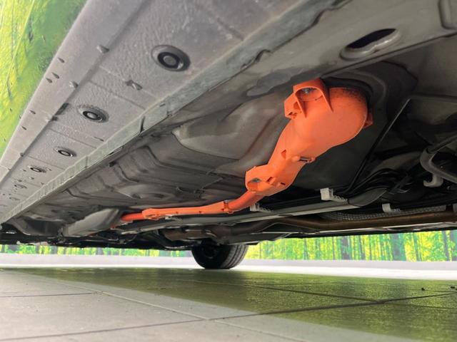 アクア Ｓ　衝突軽減装置　禁煙車　純正ナビ　バックカメラ　ＥＴＣ　Ｂｌｕｅｔｏｏｔｈ　フルセグ　スマートキー　シートヒーター　レーンアシスト　オートマチックハイビーム　オートライト　ステアリングスイッチ（32枚目）