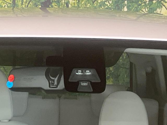 デイズ ハイウェイスターＸ　Ｖセレクション＋セーフティＩＩ　ＳＤナビ　全周囲カメラ　衝突軽減装置　禁煙車　スマートキー　オートエアコン　フルセグ　Ｂｌｕｅｔｏｏｔｈ再生　ＣＤ／ＤＶＤ再生（5枚目）