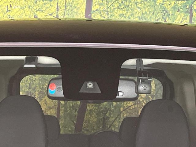 �y�C���e���W�F���g�G�}�[�W�F���V�[�u���[�L�z�t�����g�J�����őO���̎ԗ�����s�҂����m�B�Փ˂������Ȏ��͏Փ˔�Q�y���u���[�L���쓮�A�Փˉ�����T�|�[�g�B�����S�Ƀh���C�u�����y���݂��������܂��B