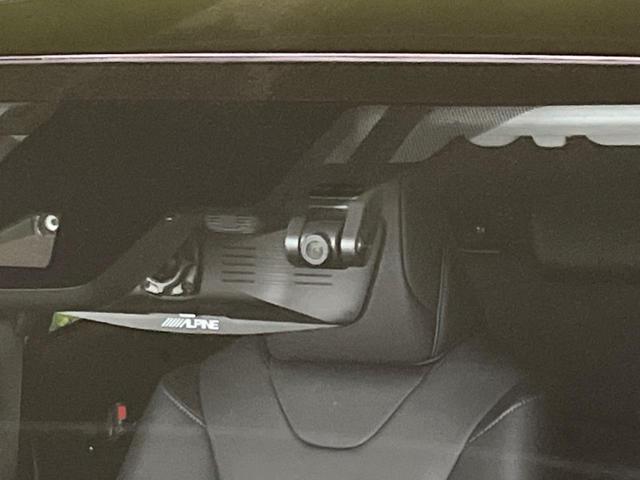 プリウス Ｓツーリングセレクション　衝突軽減装置　レーダークルーズ　純正ＳＤナビ　バックカメラ　禁煙車　ＥＴＣ　Ｂｌｕｅｔｏｏｔｈ再生　ドライブレコーダー　ＬＥＤヘッドライト　オートマチックハイビーム（28枚目）