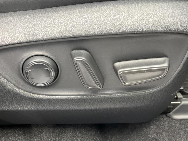 ハリアー Ｇ　バックカメラ　衝突軽減装置　レーダークルーズ　禁煙車　パワーバックドア　ハーフレザーシート　パワーシート　ドラレコ　コーナーセンサー　レーンキープ　スマートキー　ＬＥＤヘッド　ＥＴＣ（40枚目）