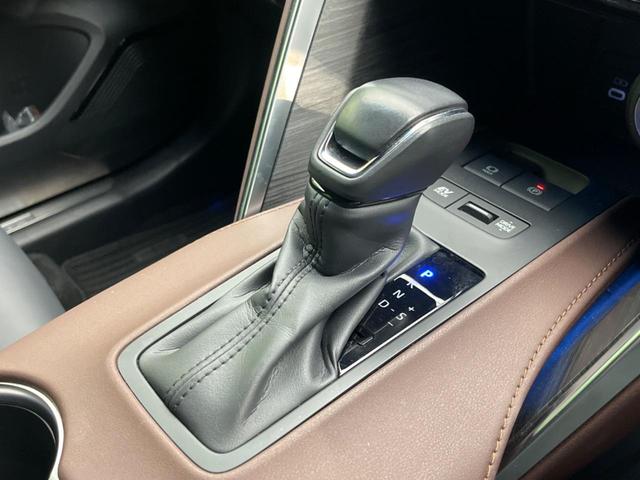 ハリアーハイブリッド Ｚ　ガラスルーフ　全周囲カメラ　ＪＢＬサウンド　衝突被害軽減システム　レーダークルーズ　禁煙車　電動リアゲート　ハーフレザーシート　パワーシート　ドラレコ　コーナーセンサー　スマートキー　ＬＥＤヘッド（66枚目）