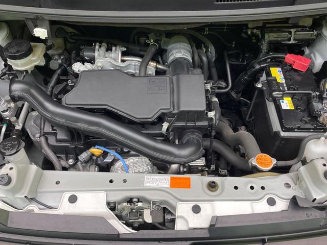 ルーミー カスタムＧ　両側電動スライドドア　全周囲カメラ　衝突警報装置　レーダークルーズコントロール　禁煙車　シートヒーター　ドライブレコーダー　コーナーセンサー　レーンキープ　スマートキー　ＬＥＤヘッドライト（18枚目）