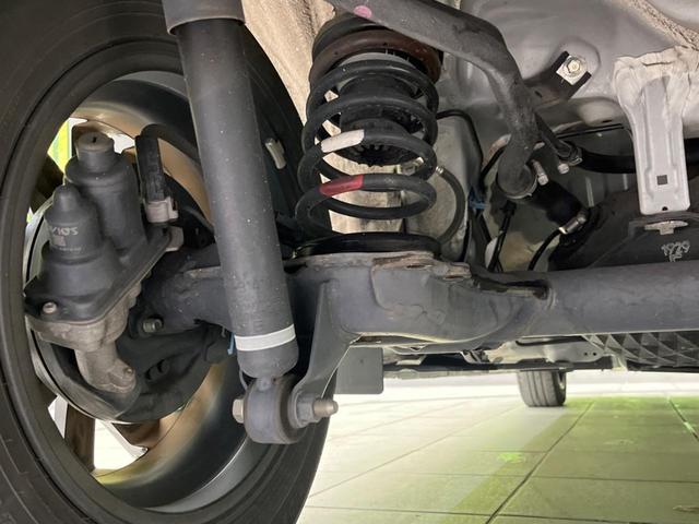 ルーミー カスタムＧ　両側電動スライドドア　全周囲カメラ　衝突警報装置　レーダークルーズコントロール　禁煙車　シートヒーター　ドライブレコーダー　コーナーセンサー　レーンキープ　スマートキー　ＬＥＤヘッドライト（25枚目）