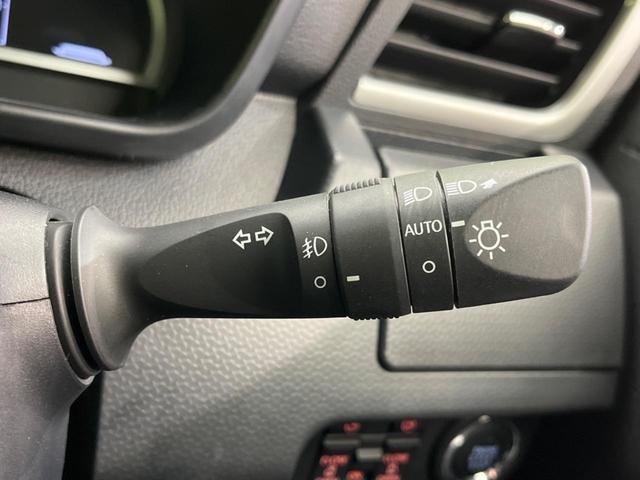 ルーミー カスタムＧ　両側電動スライドドア　全周囲カメラ　衝突警報装置　レーダークルーズコントロール　禁煙車　シートヒーター　ドライブレコーダー　コーナーセンサー　レーンキープ　スマートキー　ＬＥＤヘッドライト（50枚目）