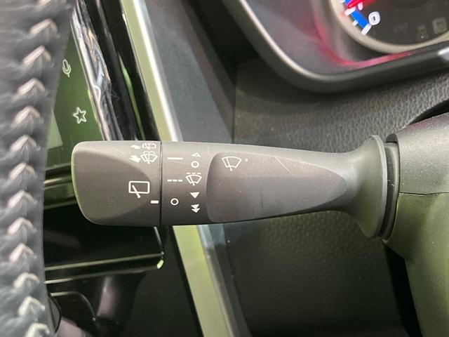 ルーミー カスタムＧ　両側電動スライドドア　全周囲カメラ　衝突警報装置　レーダークルーズコントロール　禁煙車　シートヒーター　ドライブレコーダー　コーナーセンサー　レーンキープ　スマートキー　ＬＥＤヘッドライト（51枚目）