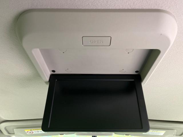 セレナ ハイウェイスター　ＶセレクションＩＩ　両側電動スライドドア　純正ＳＤナビ　フリップダウンモニター　全周囲カメラ　衝突警報装置　禁煙車　コーナーセンサー　レーンキープ　スマートキー　ＬＥＤヘッドライト　クルーズコントロール（3枚目）