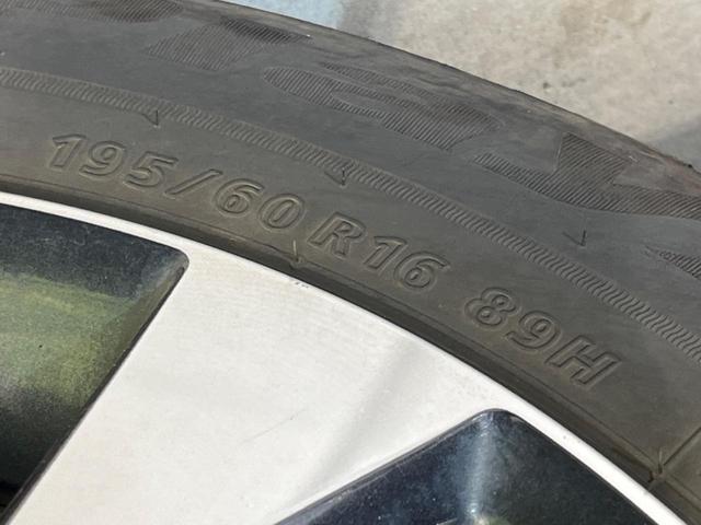 セレナ ハイウェイスター　ＶセレクションＩＩ　両側電動スライドドア　純正ＳＤナビ　フリップダウンモニター　全周囲カメラ　衝突警報装置　禁煙車　コーナーセンサー　レーンキープ　スマートキー　ＬＥＤヘッドライト　クルーズコントロール（24枚目）