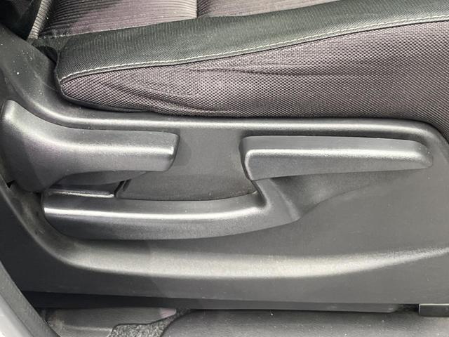 セレナ ハイウェイスター　ＶセレクションＩＩ　両側電動スライドドア　純正ＳＤナビ　フリップダウンモニター　全周囲カメラ　衝突警報装置　禁煙車　コーナーセンサー　レーンキープ　スマートキー　ＬＥＤヘッドライト　クルーズコントロール（40枚目）