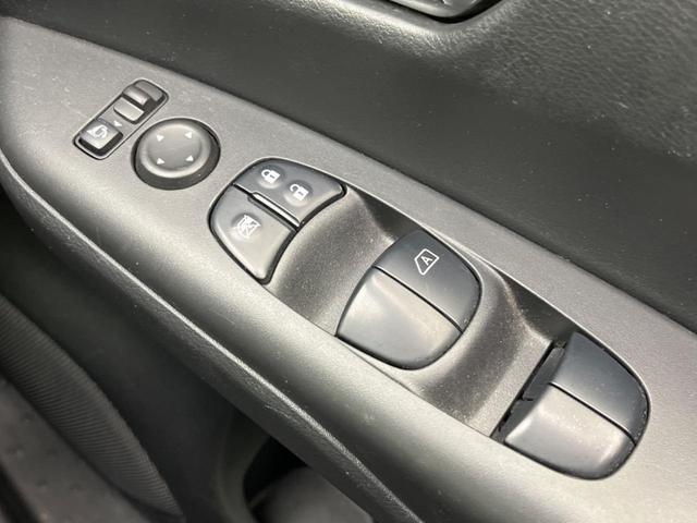 セレナ ハイウェイスター　ＶセレクションＩＩ　両側電動スライドドア　純正ＳＤナビ　フリップダウンモニター　全周囲カメラ　衝突警報装置　禁煙車　コーナーセンサー　レーンキープ　スマートキー　ＬＥＤヘッドライト　クルーズコントロール（45枚目）