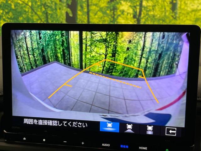 ステップワゴン ｅ：ＨＥＶスパーダ　両側電動スライドドア　衝突軽減装置　禁煙車　純正１１インチナビ　レーダークルーズ　バックカメラ　ＥＴＣ　Ｂｌｕｅｔｏｏｔｈ　シートヒーター　ハーフレザーシート　ＬＥＤヘッドライト　レーンキープアシスト（6枚目）