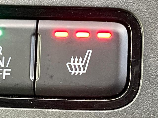 ステップワゴン ｅ：ＨＥＶスパーダ　両側電動スライドドア　衝突軽減装置　禁煙車　純正１１インチナビ　レーダークルーズ　バックカメラ　ＥＴＣ　Ｂｌｕｅｔｏｏｔｈ　シートヒーター　ハーフレザーシート　ＬＥＤヘッドライト　レーンキープアシスト（48枚目）