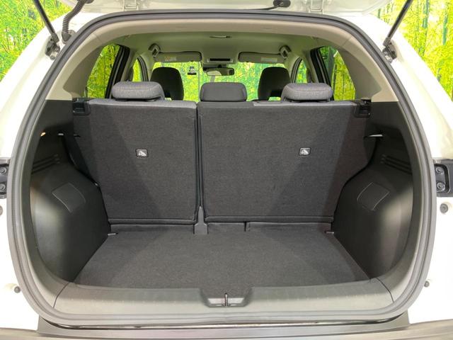 ノート Ｓ　衝突軽減装置　禁煙車　ＳＤナビ　バックカメラ　ＥＴＣ　Ｂｌｕｅｔｏｏｔｈ　ドライブレコーダー　スマートキー　レーンアシスト　コーナーセンサー　オートマチックハイビーム　ステアリングスイッチ（10枚目）