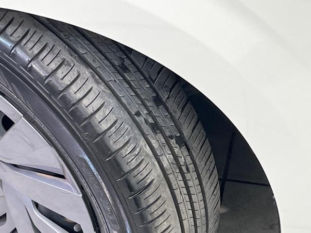 ノート Ｓ　衝突軽減装置　禁煙車　ＳＤナビ　バックカメラ　ＥＴＣ　Ｂｌｕｅｔｏｏｔｈ　ドライブレコーダー　スマートキー　レーンアシスト　コーナーセンサー　オートマチックハイビーム　ステアリングスイッチ（21枚目）