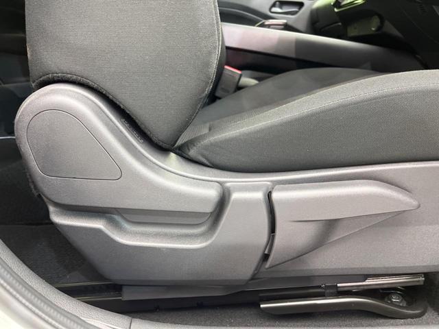 ノート Ｓ　衝突軽減装置　禁煙車　ＳＤナビ　バックカメラ　ＥＴＣ　Ｂｌｕｅｔｏｏｔｈ　ドライブレコーダー　スマートキー　レーンアシスト　コーナーセンサー　オートマチックハイビーム　ステアリングスイッチ（44枚目）