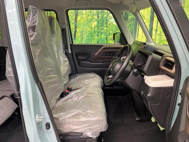 スペーシア ハイブリッドＸ　登録済未使用車　両側電動スライドドア　衝突軽減装置　純正９インチナビ　全周囲カメラ　Ｂｌｕｅｔｏｏｔｈ　フルセグ　スマートキー　シートヒーター　ＬＥＤヘッドライト　レーンキープアシスト（8枚目）