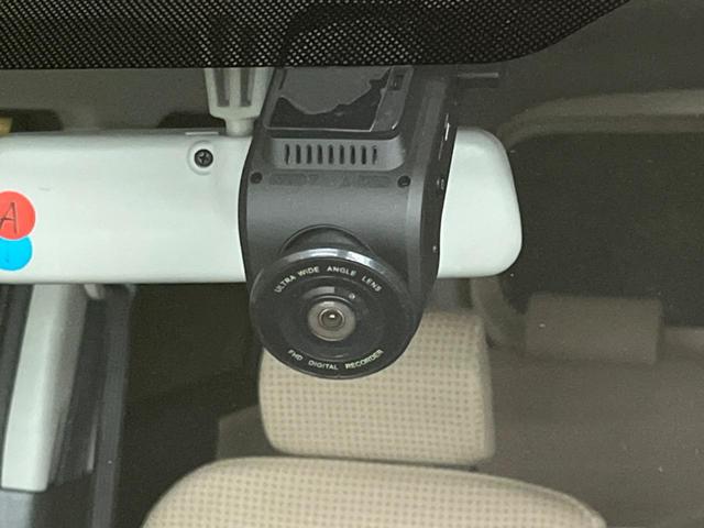 �y�h���C�u���R�[�_�[�z�h���C�u���R�[�_�[�����I���s���͂������A������^�]�⎖�̂ɑ��������ہA�f���ŋL�^���A����̃��X�N�ɔ����܂��B���L�^�p�r�c�J�[�h�͂��q�l�����g�ł��������������K�v������܂��B