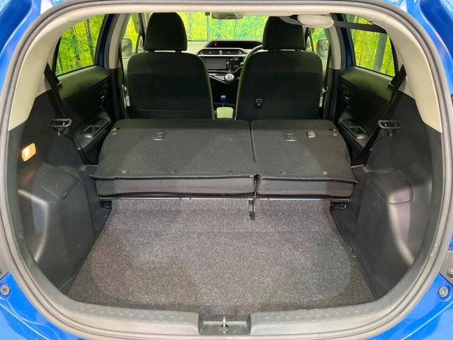 アクア Ｇ　衝突軽減装置　ナビ　バックカメラ　禁煙車　ドラレコ　スマートキー　レーンキープ　ＥＴＣ　オートマチックハイビーム　オートライト　オートエアコン　Ｂｌｕｅｔｏｏｔｈ再生　ＣＤ／ＤＶＤ再生　フルセグ（31枚目）