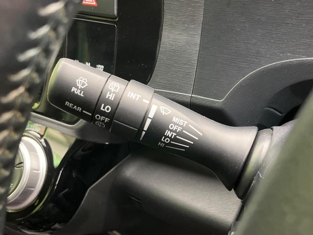 アクア Ｇ　衝突軽減装置　ナビ　バックカメラ　禁煙車　ドラレコ　スマートキー　レーンキープ　ＥＴＣ　オートマチックハイビーム　オートライト　オートエアコン　Ｂｌｕｅｔｏｏｔｈ再生　ＣＤ／ＤＶＤ再生　フルセグ（42枚目）