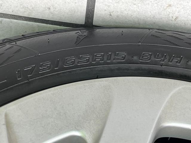 アクア Ｇ　衝突軽減装置　ナビ　バックカメラ　禁煙車　ドラレコ　スマートキー　レーンキープ　ＥＴＣ　オートマチックハイビーム　オートライト　オートエアコン　Ｂｌｕｅｔｏｏｔｈ再生　ＣＤ／ＤＶＤ再生　フルセグ（44枚目）