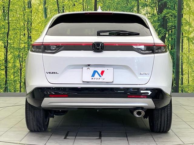 ヴェゼル ｅ：ＨＥＶ　Ｚ　純正９インチナビ　全周囲カメラ　衝突軽減装置　レーダークルーズ　禁煙車　ＬＥＤヘッドライト　ＥＴＣ　Ｂｌｕｅｔｏｏｔｈ再生　フルセグ　ドライブレコーダー　クリアランスソナー　オートマチックハイビーム（15枚目）