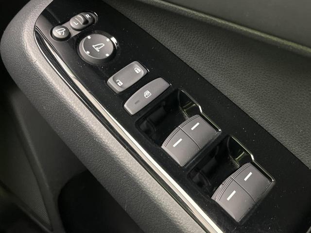 ヴェゼル ｅ：ＨＥＶ　Ｚ　純正９インチナビ　全周囲カメラ　衝突軽減装置　レーダークルーズ　禁煙車　ＬＥＤヘッドライト　ＥＴＣ　Ｂｌｕｅｔｏｏｔｈ再生　フルセグ　ドライブレコーダー　クリアランスソナー　オートマチックハイビーム（46枚目）