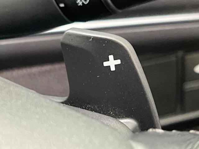 ヴェゼル ｅ：ＨＥＶ　Ｚ　純正９インチナビ　全周囲カメラ　衝突軽減装置　レーダークルーズ　禁煙車　ＬＥＤヘッドライト　ＥＴＣ　Ｂｌｕｅｔｏｏｔｈ再生　フルセグ　ドライブレコーダー　クリアランスソナー　オートマチックハイビーム（57枚目）