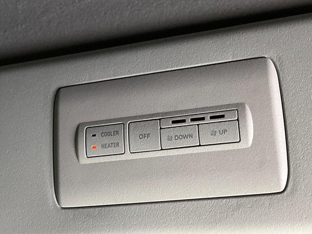 デリカＤ：５ Ｐ　４ＷＤ　ターボ　後席モニター　ＢＩＧ－Ｘ１１型ナビ　両側電動スライドドア　衝突軽減装置　禁煙車　全周囲カメラ　レーダークルーズコントロール　ＥＴＣ　Ｂｌｕｅｔｏｏｔｈ　フルセグ　ドライブレコーダー（44枚目）