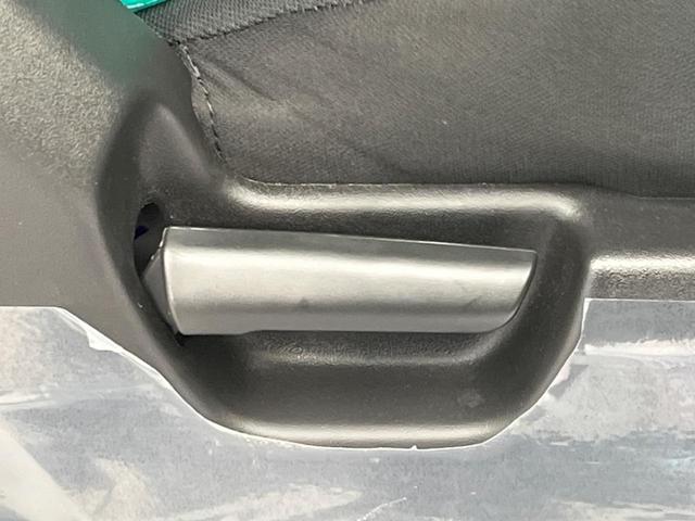 ジムニーノマド ＦＣ　登録済未使用車　４ＷＤ　衝突軽減装置　コーナーセンサー　シートヒーター　レーダークルーズコントロール　ＬＥＤヘッドライト　スマートキー　車線逸脱警報　オートマチックハイビーム　オートライト（37枚目）