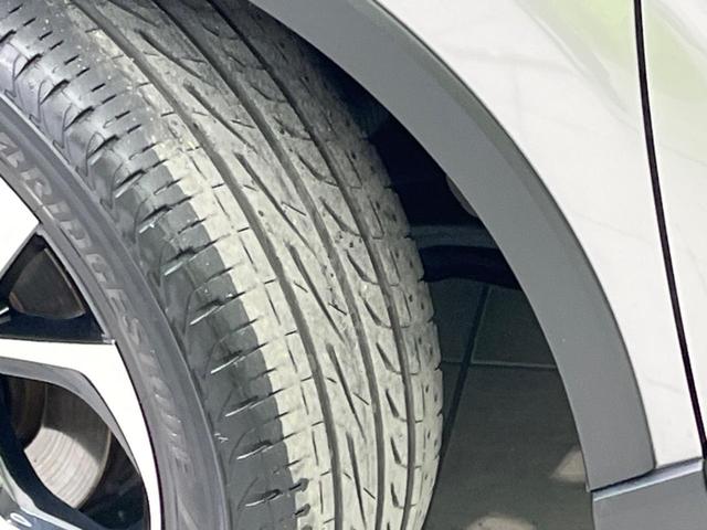 Ｃ－ＨＲ Ｇ　衝突軽減装置　９インチナビ　レーダークルーズコントロール　ブラインドスポットモニター　車線逸脱警報　バックカメラ　ＥＴＣ　Ｂｌｕｅｔｏｏｔｈ　フルセグシートヒーター　スマートキー　ＬＥＤヘッド（21枚目）