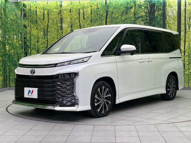 ヴォクシー ハイブリッドＳ－Ｚ　フリップダウンモニター　メーカー１０．５インチナビ　衝突軽減装置　両側電動スライド　レーダークルーズコントロール　バックカメラ　ＬＥＤヘッドライト　ＥＴＣ　Ｂｌｕｅｔｏｏｔｈ　フルセグ　シートヒーター（26枚目）