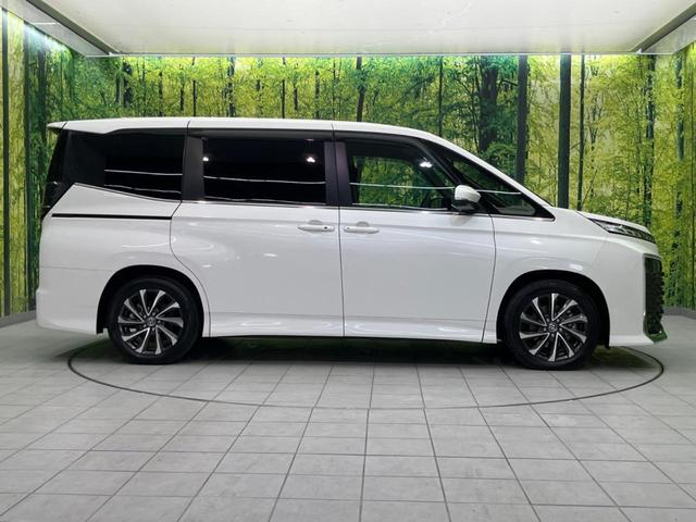 ヴォクシー ハイブリッドＳ－Ｚ　フリップダウンモニター　メーカー１０．５インチナビ　衝突軽減装置　両側電動スライド　レーダークルーズコントロール　バックカメラ　ＬＥＤヘッドライト　ＥＴＣ　Ｂｌｕｅｔｏｏｔｈ　フルセグ　シートヒーター（37枚目）