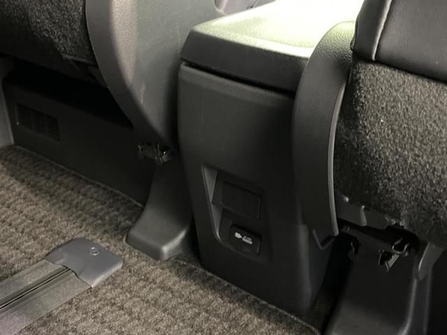 ヴォクシー ハイブリッドＳ－Ｚ　フリップダウンモニター　メーカー１０．５インチナビ　衝突軽減装置　両側電動スライド　レーダークルーズコントロール　バックカメラ　ＬＥＤヘッドライト　ＥＴＣ　Ｂｌｕｅｔｏｏｔｈ　フルセグ　シートヒーター（42枚目）