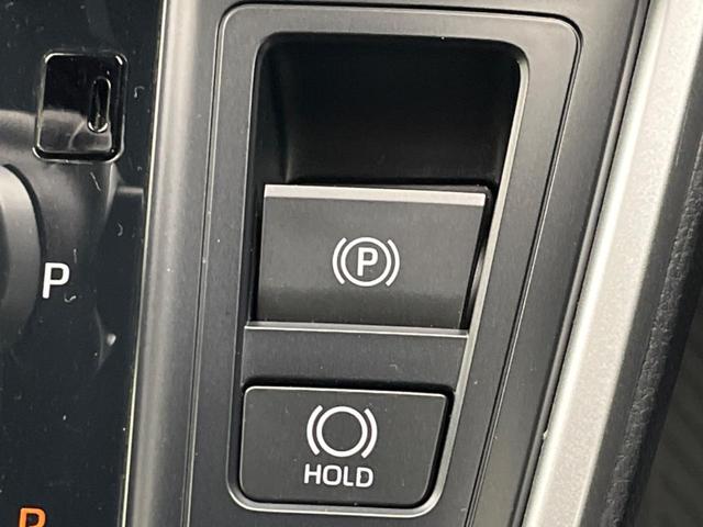 ヴォクシー ハイブリッドＳ－Ｚ　フリップダウンモニター　メーカー１０．５インチナビ　衝突軽減装置　両側電動スライド　レーダークルーズコントロール　バックカメラ　ＬＥＤヘッドライト　ＥＴＣ　Ｂｌｕｅｔｏｏｔｈ　フルセグ　シートヒーター（62枚目）