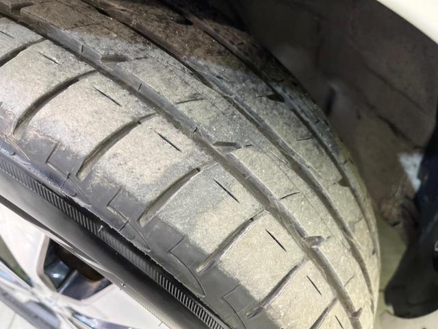 セレナ ハイウェイスター　ＶセレクションＩＩ　フリップダウンモニター　両側電動スライド　衝突軽減装置　純正９インチナビ　全周囲カメラ　プロパイロット　ＥＴＣ　Ｂｌｕｅｔｏｏｔｈ　フルセグ　ステアリングスイッチ　デジタルインナーミラー　スマートキー（24枚目）