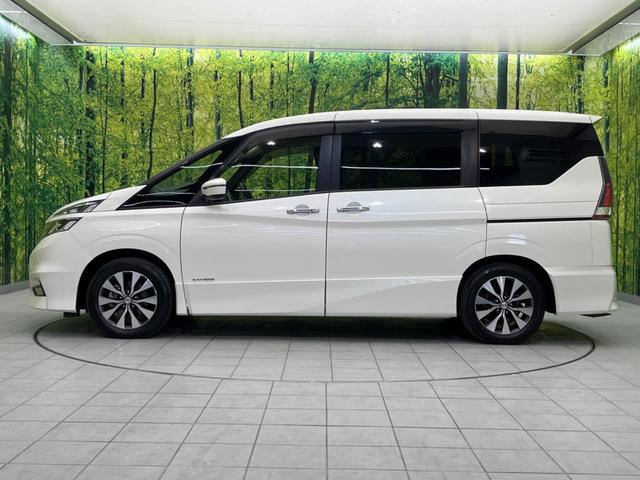 セレナ ハイウェイスター　ＶセレクションＩＩ　フリップダウンモニター　両側電動スライド　衝突軽減装置　純正９インチナビ　全周囲カメラ　プロパイロット　ＥＴＣ　Ｂｌｕｅｔｏｏｔｈ　フルセグ　ステアリングスイッチ　デジタルインナーミラー　スマートキー（27枚目）