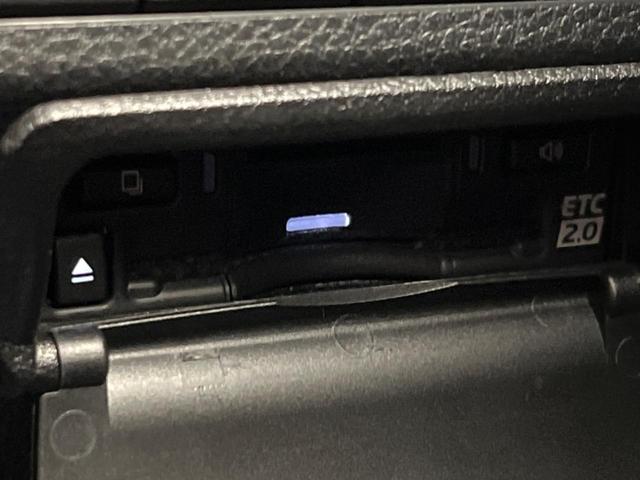 ＲＡＶ４ Ｇ　サンルーフ　１０．５ディスプレイオーディオ　全周囲カメラ　衝突軽減　レーダークルーズ　禁煙車　ＥＴＣ　電動リアゲート　シートエアコン　パワーシート　ドラレコ　　スマートキー　ＬＥＤヘッド（44枚目）