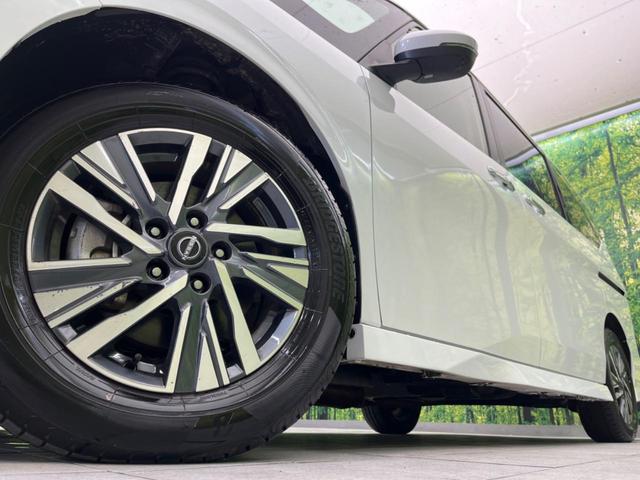 セレナ ハイウェイスターV 両側電動スライドドア 全周囲カメラ 衝突軽減装置 プロパイロット 禁煙車 コーナーセンサー レーンキープ スマートキー LEDヘッド ディスプレイオーディオ ETC オートエアコン(14枚目)