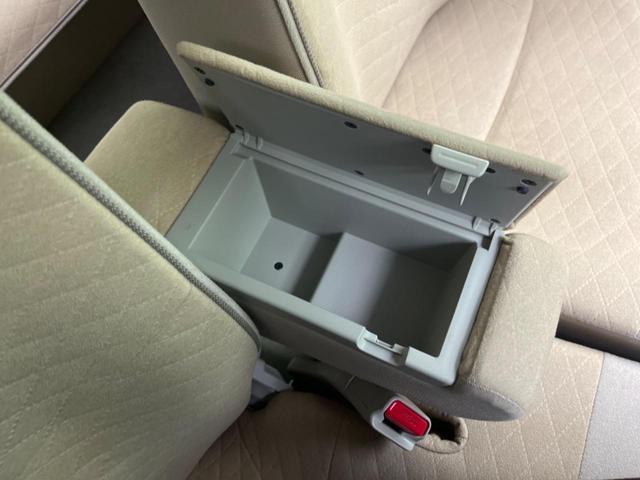 アルトラパン Ｘ　純正ＳＤナビ　衝突被害軽減　禁煙車　コーナーセンサー　スマートキー　ＨＩＤヘッド　純正１４インチアルミ　車線逸脱警報　オートライト　オートエアコン　Ｂｌｕｅｔｏｏｔｈ　ＣＤ　ＤＶＤ再生（51枚目）