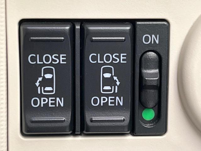 ムーヴキャンバス Ｘ　ＳＡＩＩＩ　両側電動ドア　純正ＳＤナビ　バックカメラ　衝突軽減　禁煙車　ドラレコ　スマートキー　ＥＴＣ　オートハイビーム　車線逸脱警報　オートライト　オートエアコン　Ｂｌｕｅｔｏｏｔｈ　ＣＤ（3枚目）