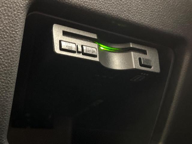 ムーヴキャンバス Ｘ　ＳＡＩＩＩ　両側電動ドア　純正ＳＤナビ　バックカメラ　衝突軽減　禁煙車　ドラレコ　スマートキー　ＥＴＣ　オートハイビーム　車線逸脱警報　オートライト　オートエアコン　Ｂｌｕｅｔｏｏｔｈ　ＣＤ（7枚目）