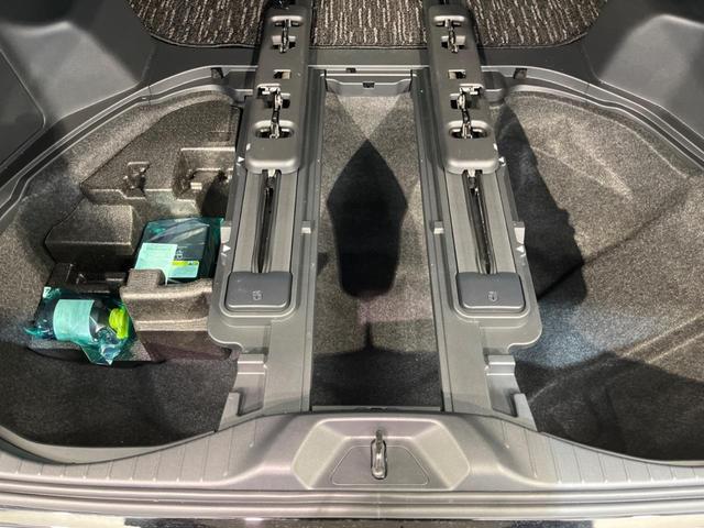 アルファードハイブリッド Ｚ　ガラスルーフ　フリップダウンモニター　１４インチディスプレイオーディオ　全周囲カメラ　両側電動スライド　ＥＴＣ　Ｂｌｕｅｔｏｏｔｈ　フルセグ　シートベンチレーション　ブラインドスポットモニター（36枚目）