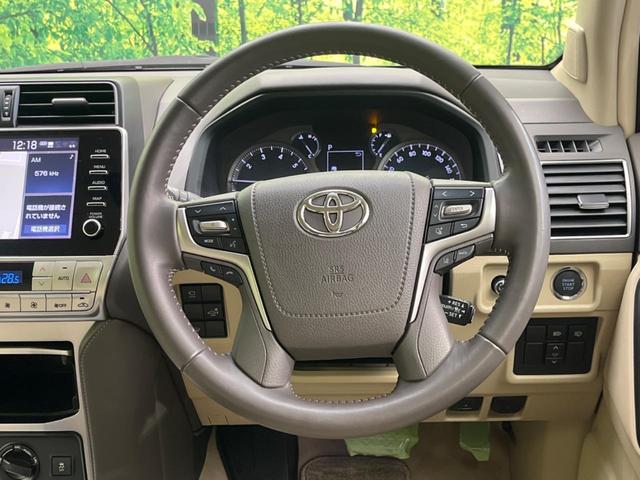 �y�X�e�A�����O�X�C�b�`�z�^�]���A�O������ڐ������炷���ƂȂ��A�I�[�f�B�I���̑��삪�\�ȕ֗��@�\�I���S�����K�ȃh���C�u�����o���Ă���܂���