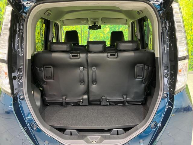 ���i�̂���������ʋ΁A���}���ɏ\���ȉ׎��X�y�[�X���m�ۂ��Ă���܂��B�Z�J���h�V�[�g��|���ƁA�傫�ȉו��̐ύڂ��\�ł���