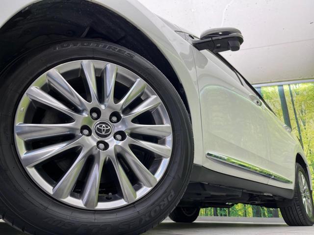 ハリアー プレミアム　９型純正ナビ　バックカメラ　禁煙車　衝突被害軽減　レーダークルーズ　電動リアゲート　ハーフレザーシート　パワーシート　ドラレコ　コーナーセンサー　スマートキー　ＬＥＤヘッド　ＥＴＣ（14枚目）