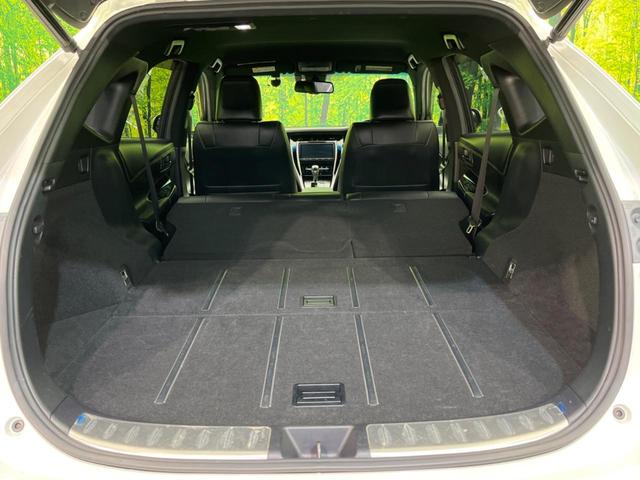 ハリアー プレミアム　９型純正ナビ　バックカメラ　禁煙車　衝突被害軽減　レーダークルーズ　電動リアゲート　ハーフレザーシート　パワーシート　ドラレコ　コーナーセンサー　スマートキー　ＬＥＤヘッド　ＥＴＣ（25枚目）