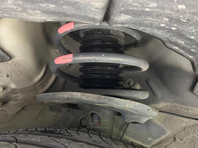 ハリアー プレミアム　９型純正ナビ　バックカメラ　禁煙車　衝突被害軽減　レーダークルーズ　電動リアゲート　ハーフレザーシート　パワーシート　ドラレコ　コーナーセンサー　スマートキー　ＬＥＤヘッド　ＥＴＣ（31枚目）